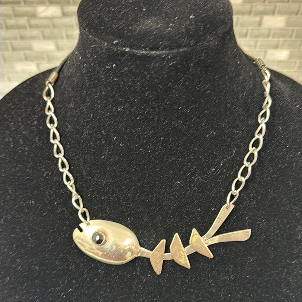 Silver Fishbone Necklace